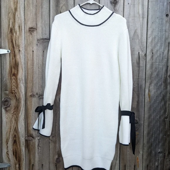 Morgan de Toi | Dresses | Morgan De Toi Turtleneck Knit Sweater Dress White  Size Large | Poshmark